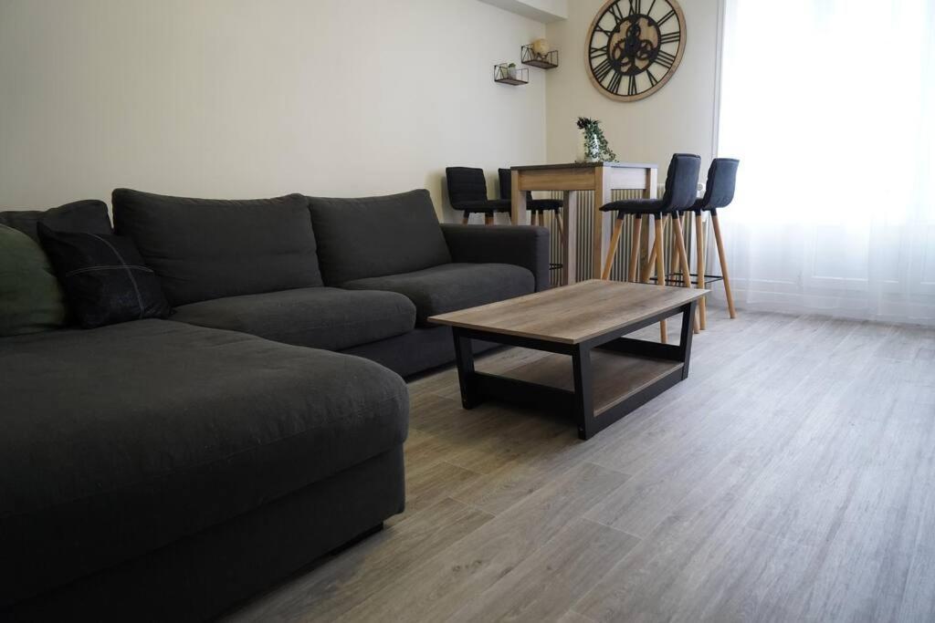 Le Paisible • Garage Privatif • Traversant • Calme Châteauroux 외부 사진